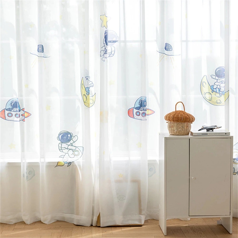 Vibrant Space Themed Window Bl - Home Office Rate 2025 recension och pris